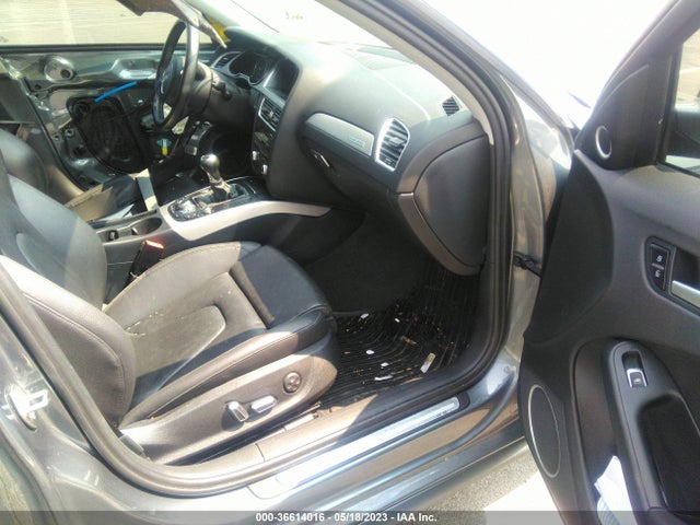 WAUHFAFL0EN028171 Audi A4 Premium Plus