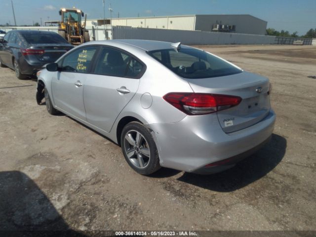 3KPFL4A75JE210610 KIA FORTE LX