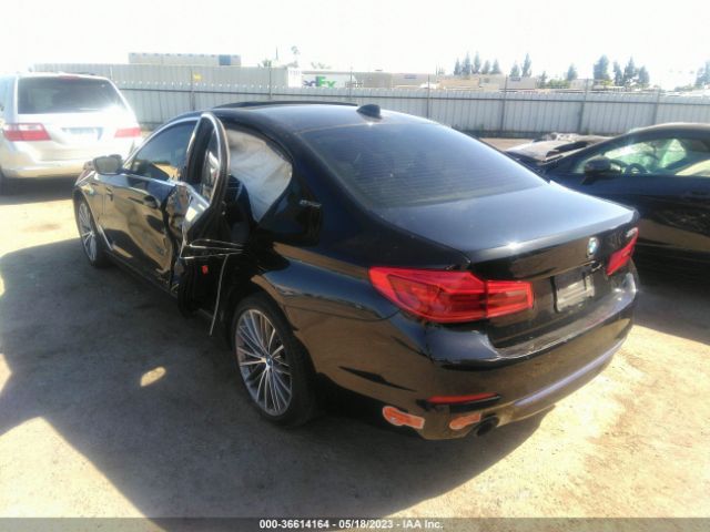 WBAJA9C59KB254713 BMW 5 Series 530e Iperformance