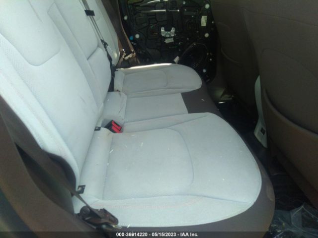 ZACCJABT0FPB64737 Jeep Renegade Latitude