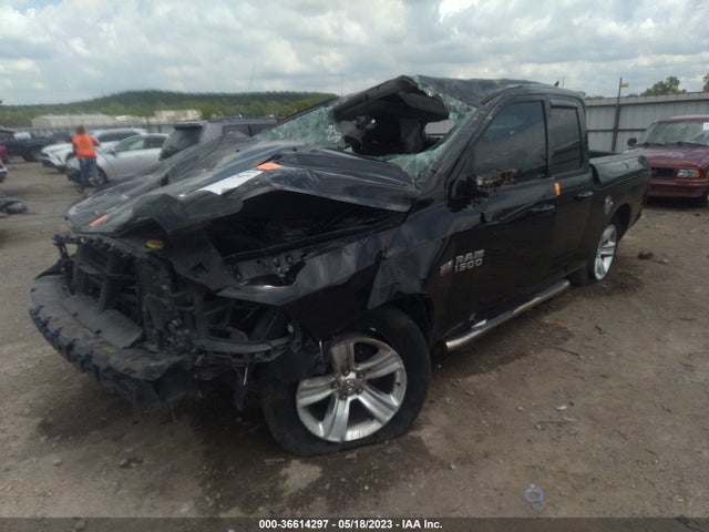 1C6RR7HT5ES467020 RAM 1500 Sport