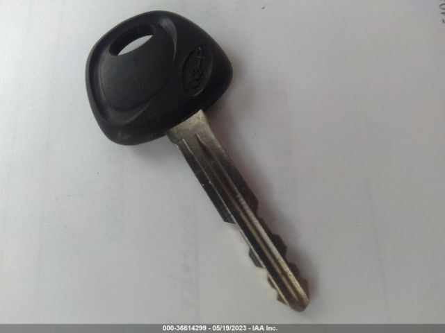 KNAFK4A61F5415769 KIA FORTE LX