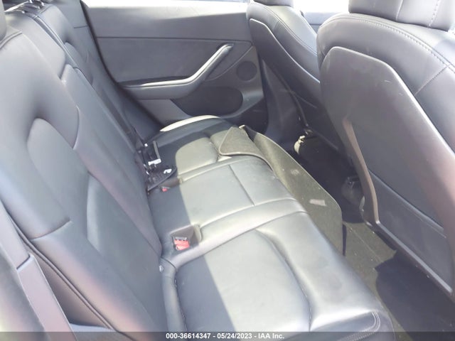 5YJYGDEFXLF000709 Tesla Model Y Long Range/performance