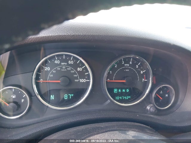1C4HJWEG7JL928753 Jeep Wrangler Jk Unlimited Sahara