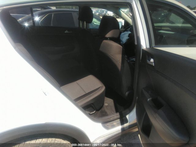 KNDPM3ACXJ7444766 KIA Sportage Lx