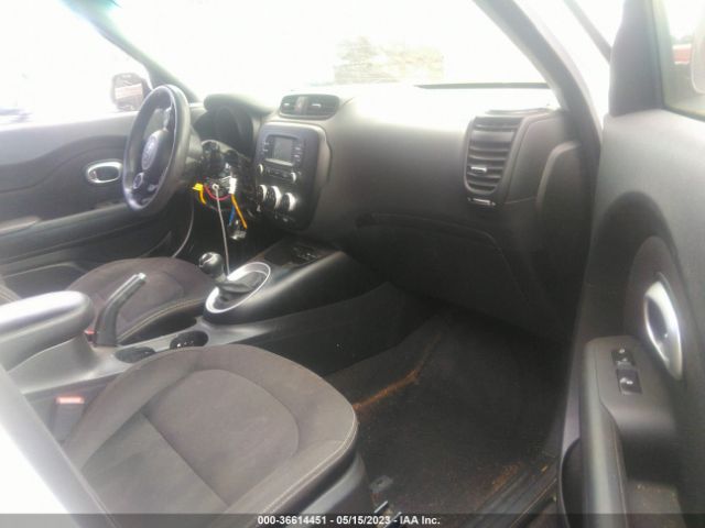 KNDJN2A20G7324357 KIA Soul Base