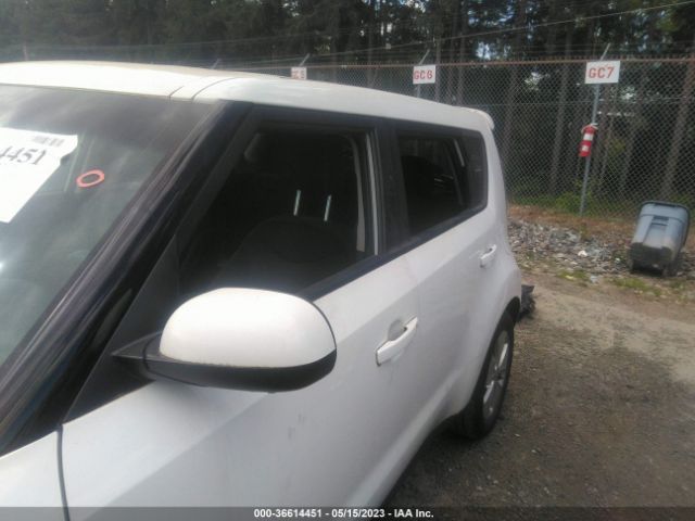 KNDJN2A20G7324357 KIA Soul Base