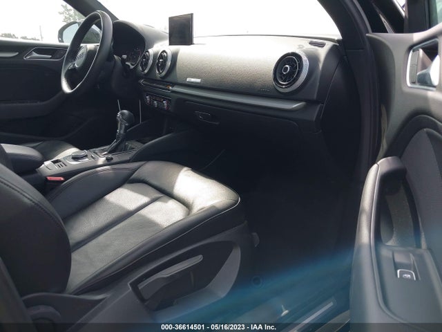WAUAUGFF9KA109841 Audi A3 Sedan Premium/titanium Premium