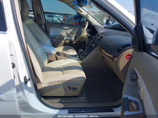 2011 VOLVO XC90 I6 VIN: YV4952CYXB1598100