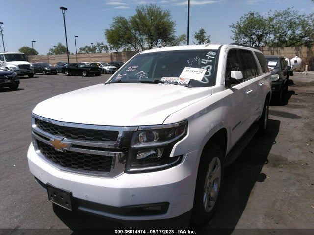 Chevrolet Suburban Lt 2017 1GNSCHKC9HR298388 Image 2