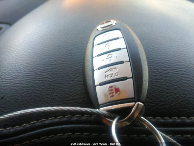 1N4AA6AP2GC449324 Nissan Maxima 3.5 Sv
