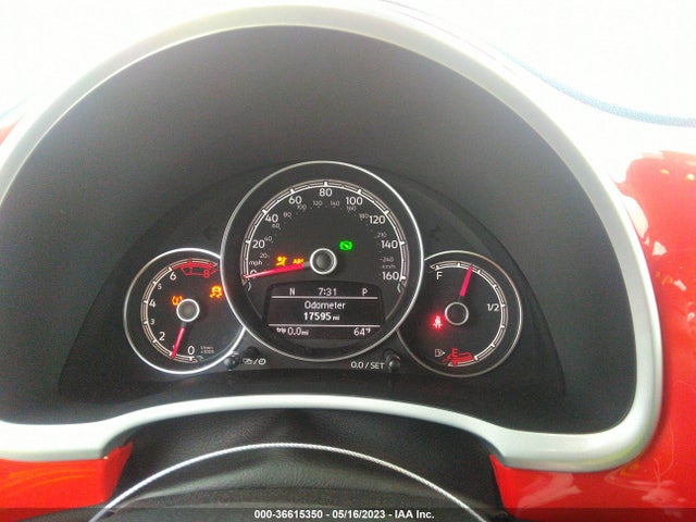 3VWJD7AT1KM719913 Volkswagen Beetle Se