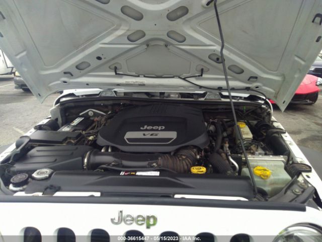1C4BJWDG6FL546647 Jeep Wrangler Unlimited Sport