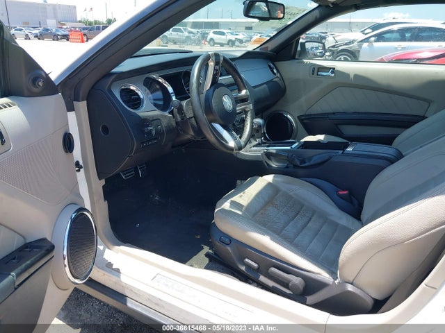 2011 FORD MUSTANG V6 VIN: 1ZVBP8EM2B5168935