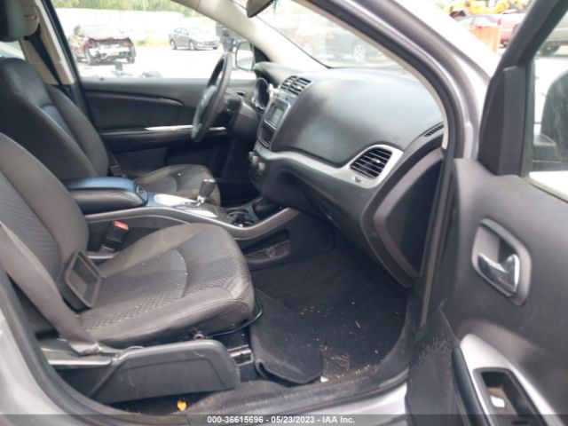 3C4PDCBG9FT717975 Dodge Journey Sxt