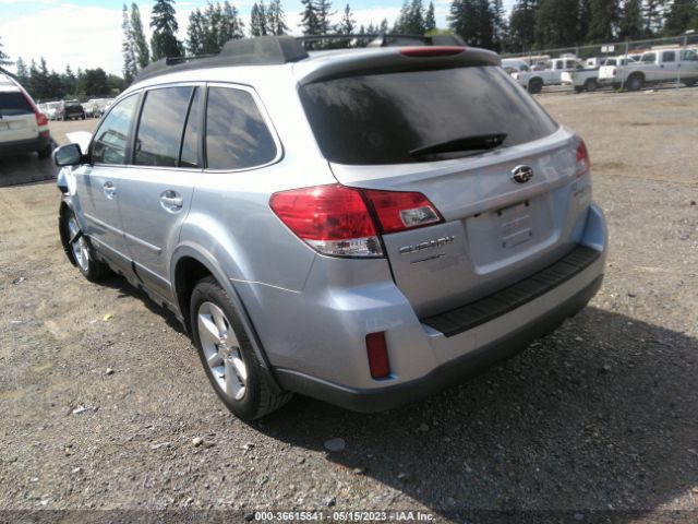 4S4BRBLC3E3268221 Subaru Outback 2.5i Limited