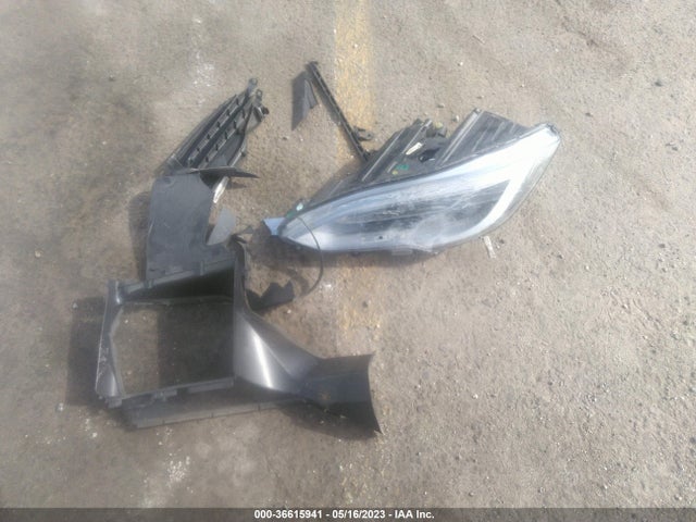 Tesla Model S 90d/70d/75d/60d/85d 2016 5YJSA1E22GF150449 Image 3