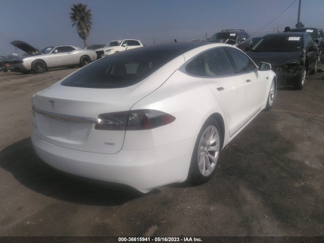 Tesla Model S 90d/70d/75d/60d/85d 2016 5YJSA1E22GF150449 Image 7