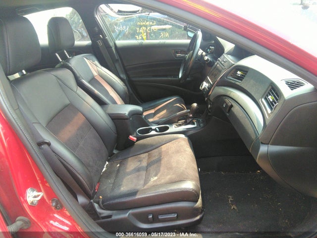 19UDE2F87HA013928 Acura Ilx W/premium