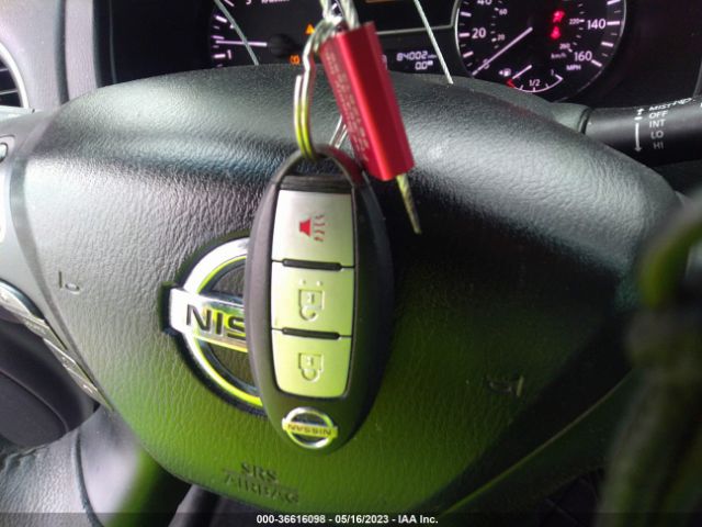 5N1AR2MN8EC632631 Nissan Pathfinder Sv