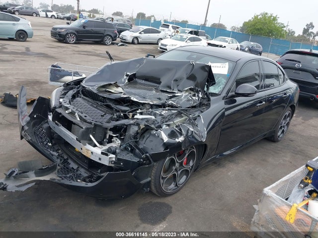 2022 Alfa Romeo Giulia, VIN: ZARFAMBN9N7666088
