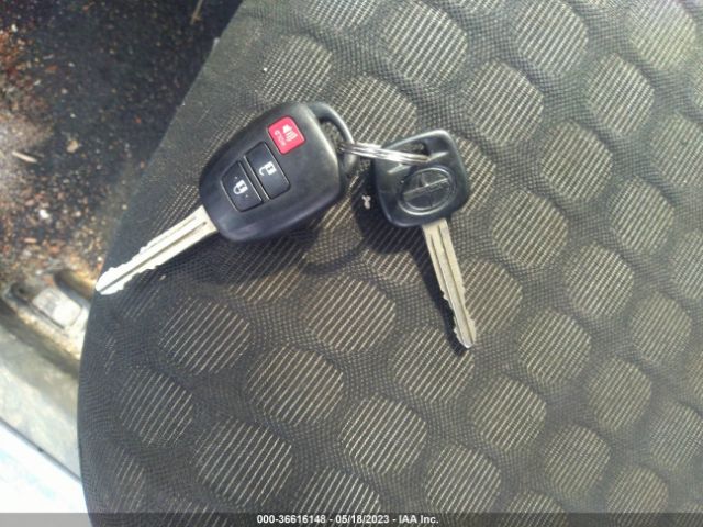 JTNJJXB05EJ028123 Scion IQ