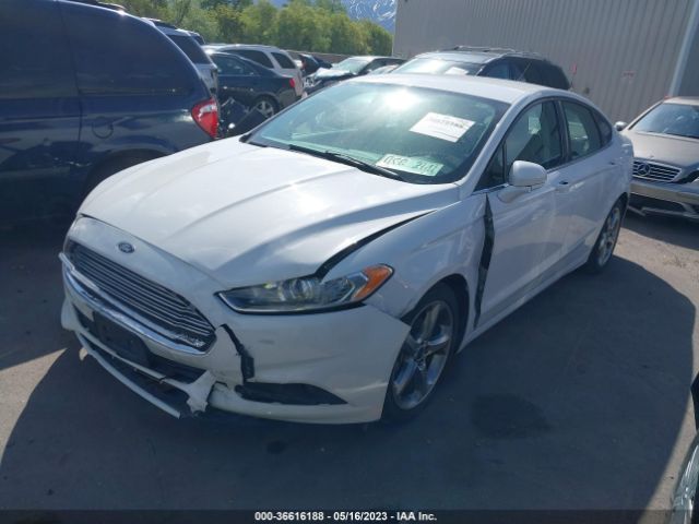 3FA6P0H79FR104962 Ford FUSION SE