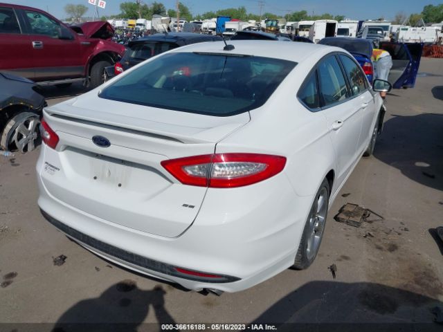 3FA6P0H79FR104962 Ford FUSION SE