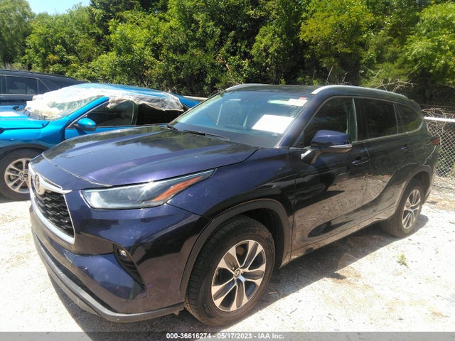 Toyota Highlander Xle 2022 5TDGZRAH0NS110421 Image 2