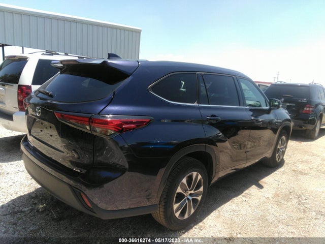 Toyota Highlander Xle 2022 5TDGZRAH0NS110421 Image 6