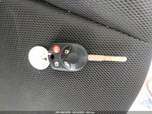 1FADP3F27EL372874 Ford FOCUS SE