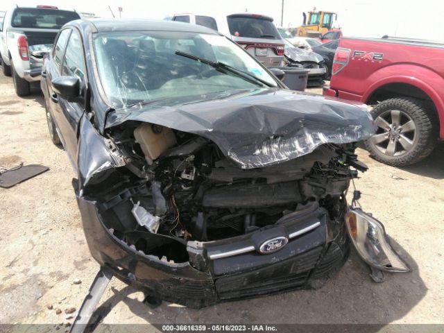 1FADP3F27EL372874 Ford FOCUS SE
