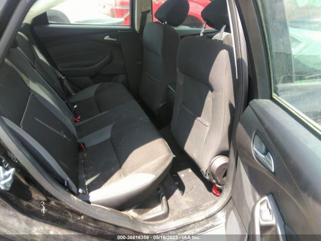 1FADP3F27EL372874 Ford FOCUS SE