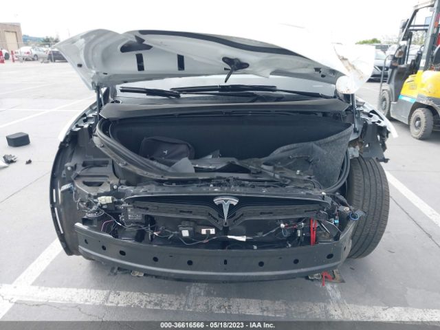 5YJXCDE24KF162998 Tesla MODEL X