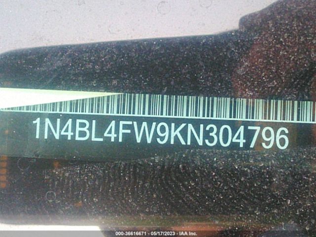 1N4BL4FW9KN304796 Nissan Altima 2.5 Platinum