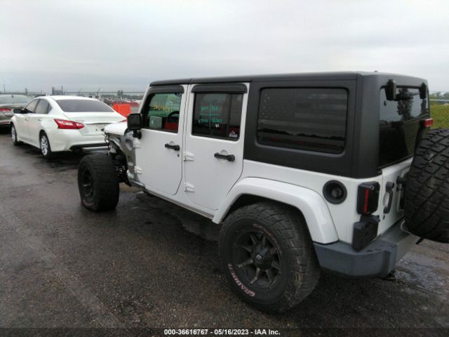 1C4HJWEG7HL627698 Jeep Wrangler Unlimited Sahara
