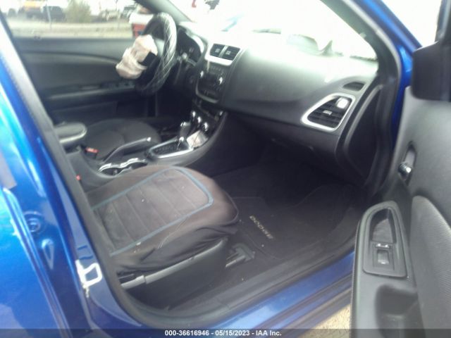1C3CDZAB5EN188003 Dodge AVENGER SE