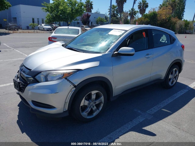 Honda HR-V LX 2016 3CZRU5H39GM751395 Image 2