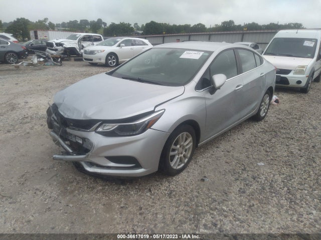 Chevrolet CRUZE LT 2017 1G1BE5SMXH7219762 Image 2