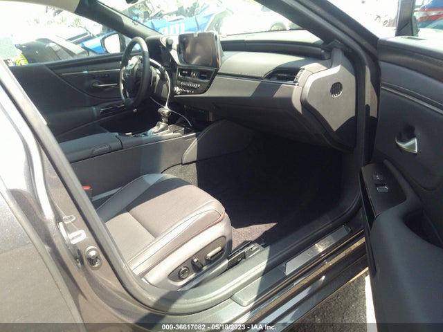 58ADA1C15PU029994 Lexus Es Es 300h
