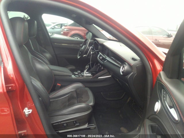 ZASFAKEV5J7C14831 Alfa Romeo STELVIO QUADRIFOGLIO