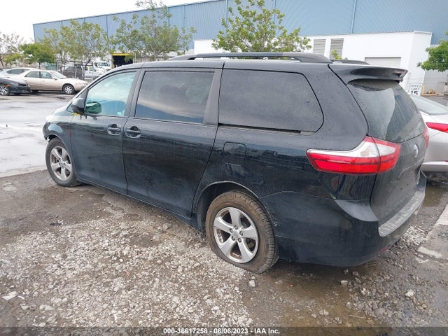 Toyota SIENNA LE 2015 5TDKK3DC5FS684008 Image 5