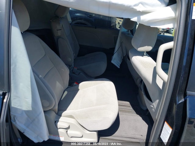 Toyota SIENNA LE 2015 5TDKK3DC5FS684008 Image 10