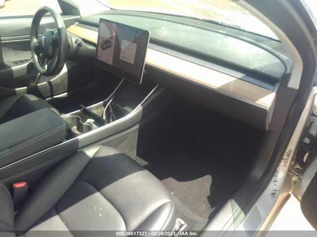 Tesla Model 3 Range Battery 2018 5YJ3E1EA2JF048723 Image 6