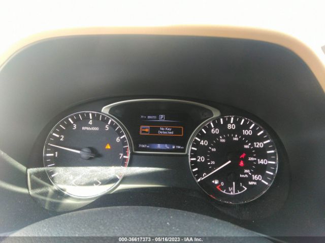 5N1DR2MM5JC604381 Nissan Pathfinder Sl