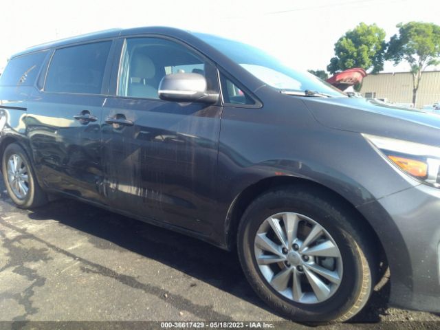 KNDMB5C1XF6059785 KIA SEDONA LX