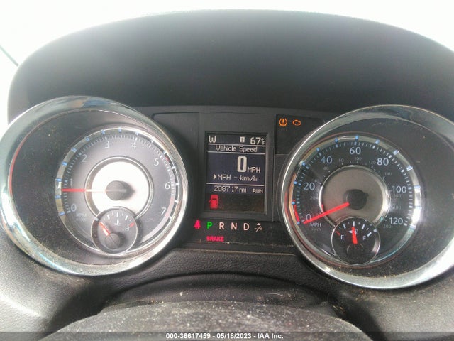 2C4RC1BG1ER221098 Chrysler Town & Country Touring