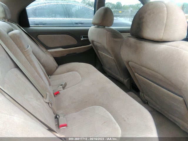2004 HYUNDAI SONATA GLS/LX VIN: KMHWF35H14A003459
