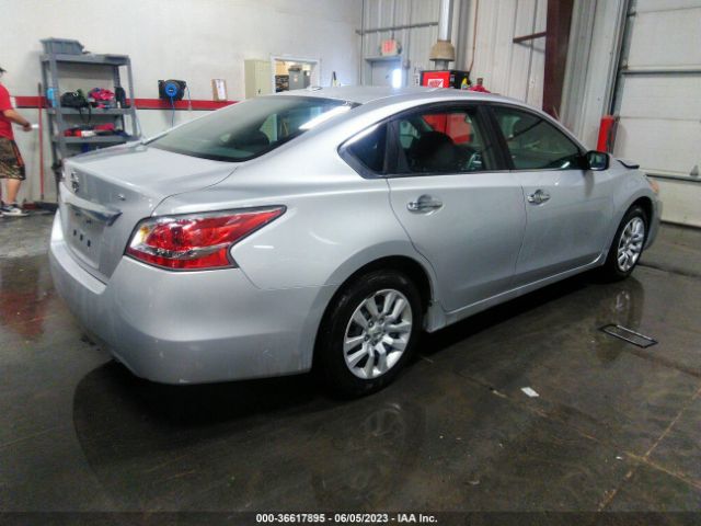 1N4AL3AP2FN892147 Nissan ALTIMA 2.5