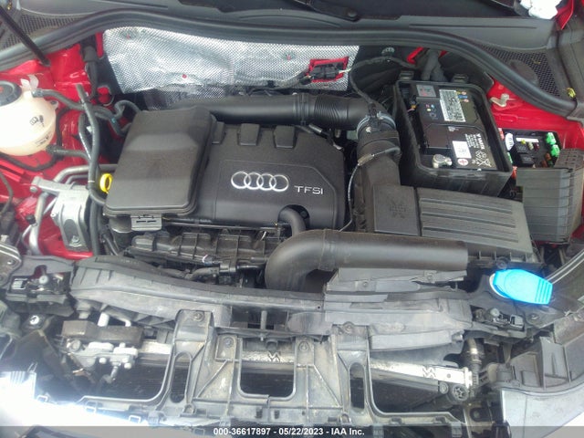 WA1JCCFS8JR018288 Audi Q3 Premium Plus
